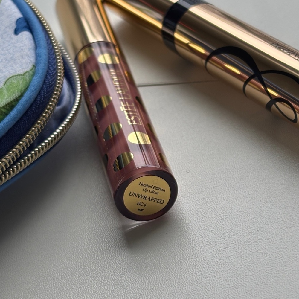 Estée Lauder makeup set - Picture 6 of 9